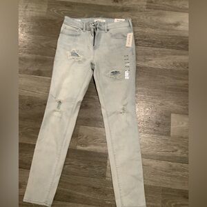 Men’s Pacsun distressed denim jeans